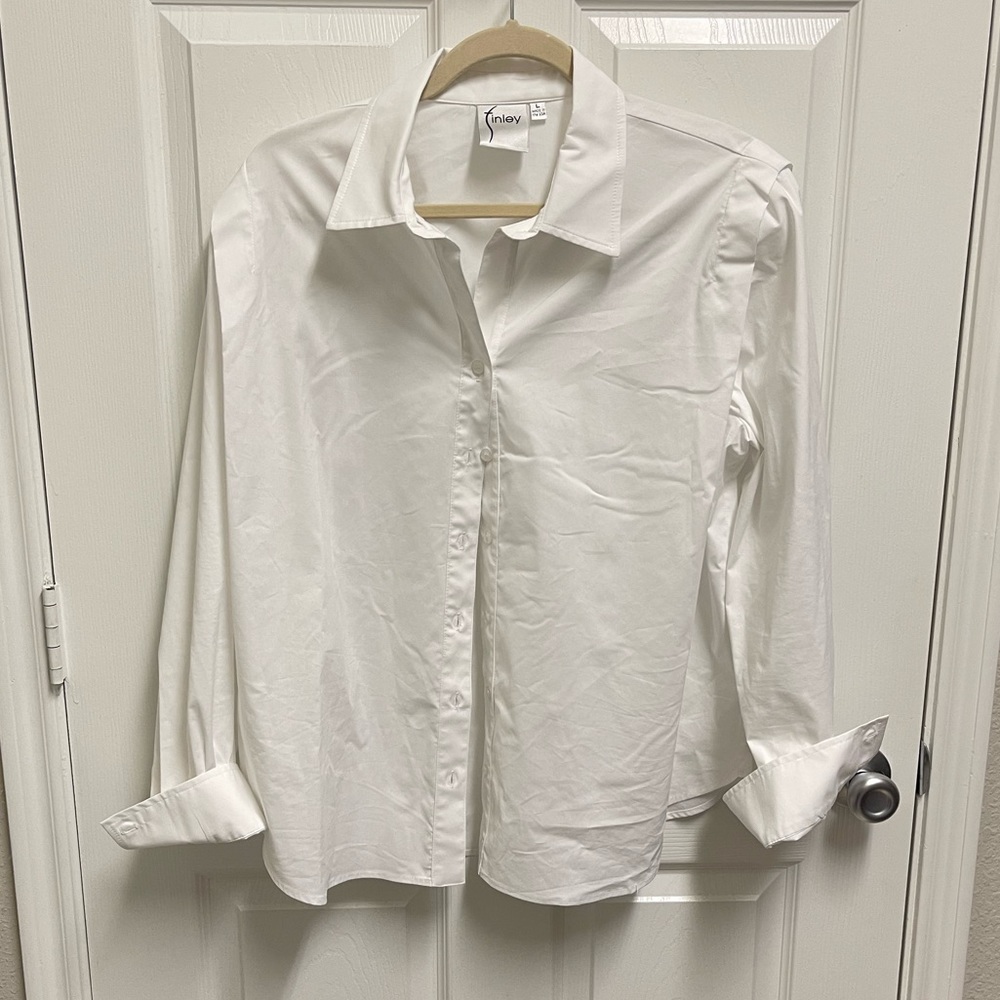 Finley White Longsleeve Button Down